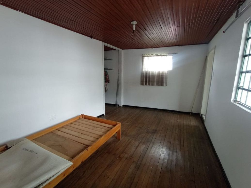 Casa de 5 alcobas en venta en Suba Urbano, Bogotá, 335 m² · foto 19 de 20