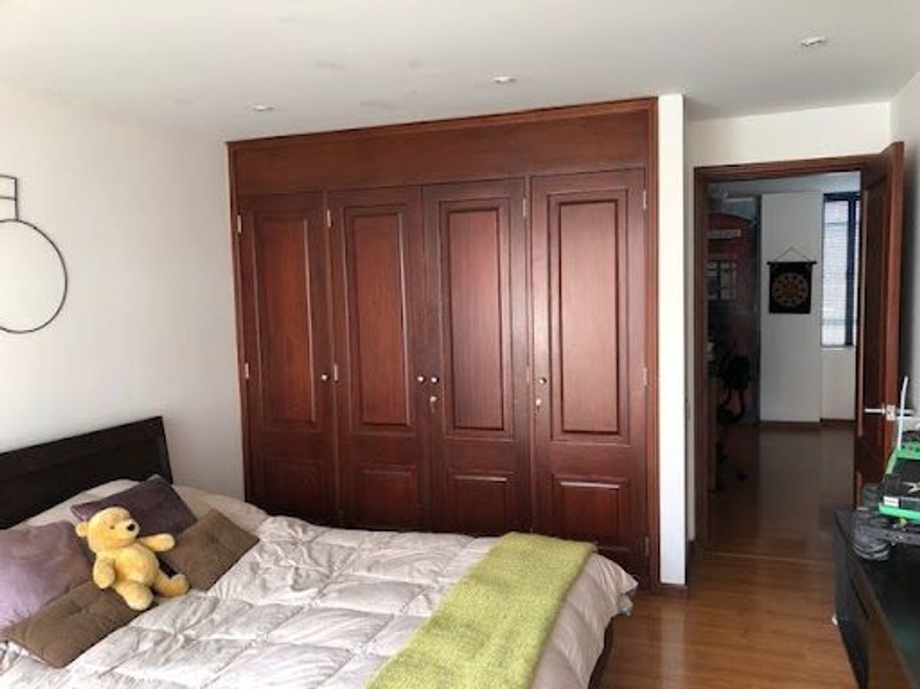 Apartamento de 3 alcobas en venta en Chico, Bogotá, 292 m² · foto 14 de 20