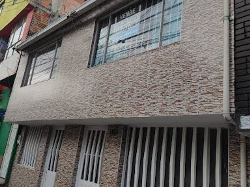 Casa en venta en Gran Britalia, Bogotá · foto 2 de 20