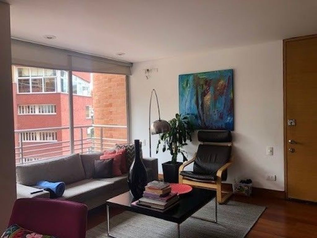 Apartamento de 3 alcobas en venta en El Refugio, Bogotá, 124 m² · foto 4 de 18