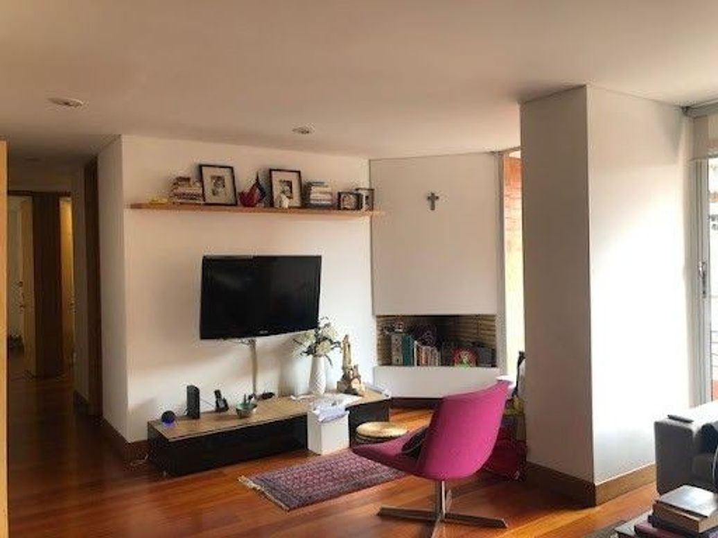 Apartamento de 3 alcobas en venta en El Refugio, Bogotá, 124 m² · foto 17 de 18