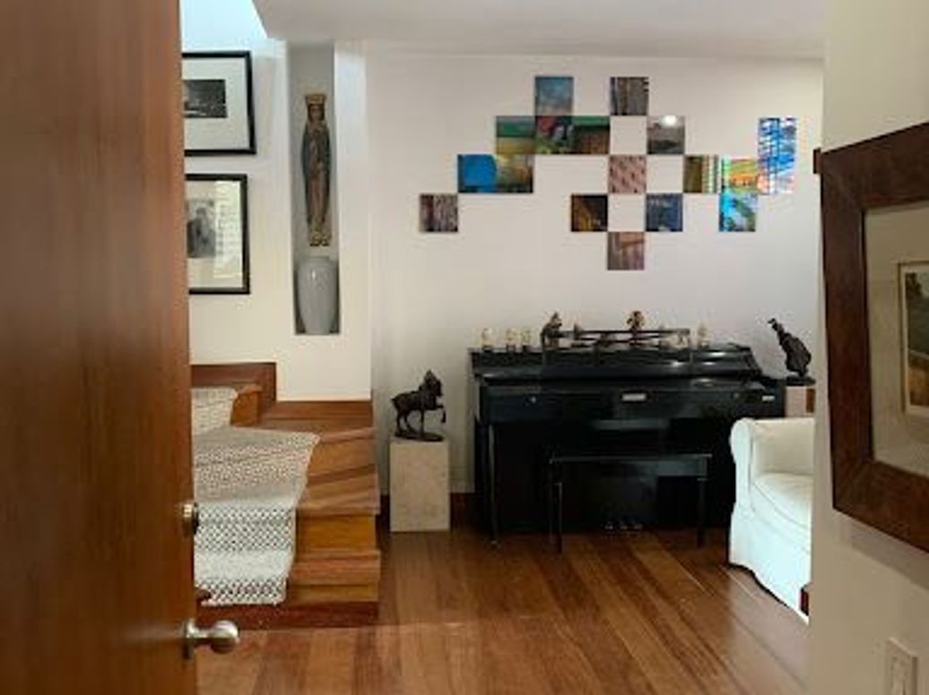 Apartamento de 1 alcoba en venta en Los Rosales, Bogotá, 84 m² · foto 3 de 20