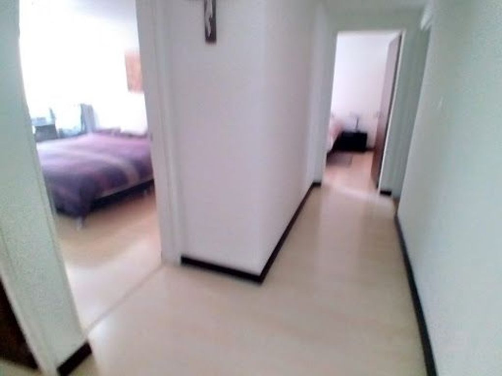 Apartamento de 3 alcobas en venta en Chico, Bogotá, 106 m² · foto 9 de 16