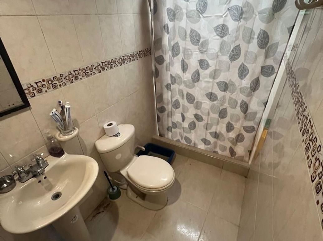 Casa de 6 alcobas en venta en Villa Dorado Norte, Bogotá, 507 m² · foto 16 de 20