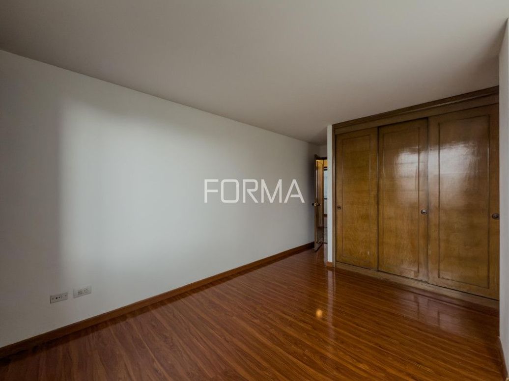 Apartamento de 3 alcobas en venta en Molinos Norte, Bogotá, 114 m² · foto 9 de 20