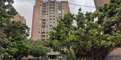 Arriendo Medellin Local Suramericana, en edificio Primer piso, estrato comercial, con un área de 45 m, espacio abierto, puerta vidriera con reja metálica, piso en cerámica, 1 baño, luces led, acceso a parqueaderos.
NOTA DISPONIBLE APARTIR DE AGOSTO
Canon más Iva
administración Incluida