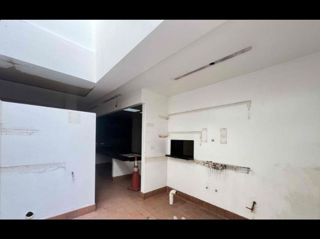 Casa de 1 alcoba en venta en Nueva Granada, Bogotá, 450 m² · foto 2 de 20