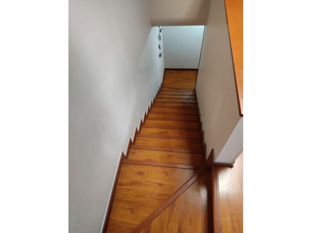 Casa de 9 alcobas en venta en Nicolas De Federman, Bogotá, 385 m² · foto 3 de 17