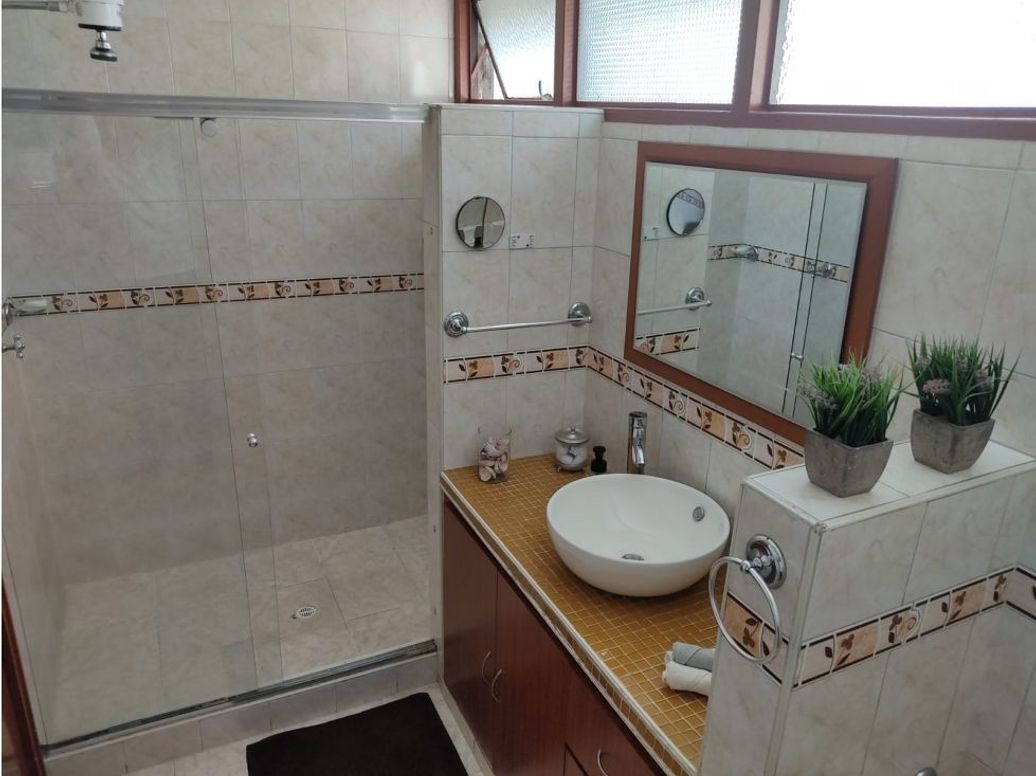Casa de 9 alcobas en venta en Nicolas De Federman, Bogotá, 385 m² · foto 17 de 17