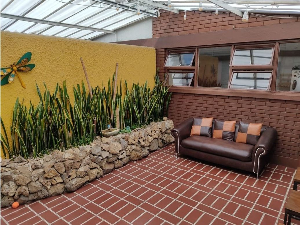 Casa de 9 alcobas en venta en Nicolas De Federman, Bogotá, 385 m² · foto 9 de 17