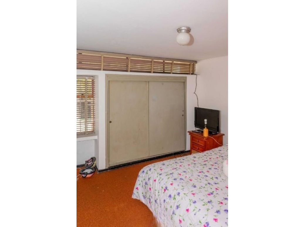 Casa de 6 alcobas en venta en Santa Barbara, Bogotá, 250 m² · foto 4 de 17