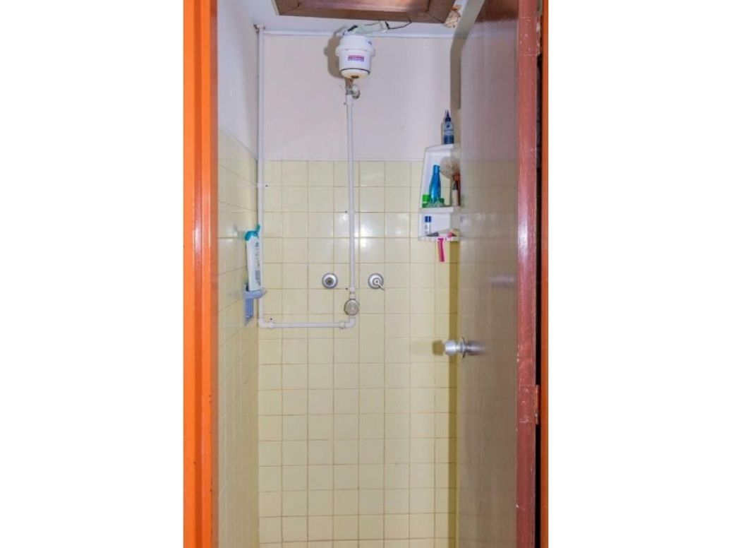 Casa de 6 alcobas en venta en Santa Barbara, Bogotá, 250 m² · foto 14 de 17