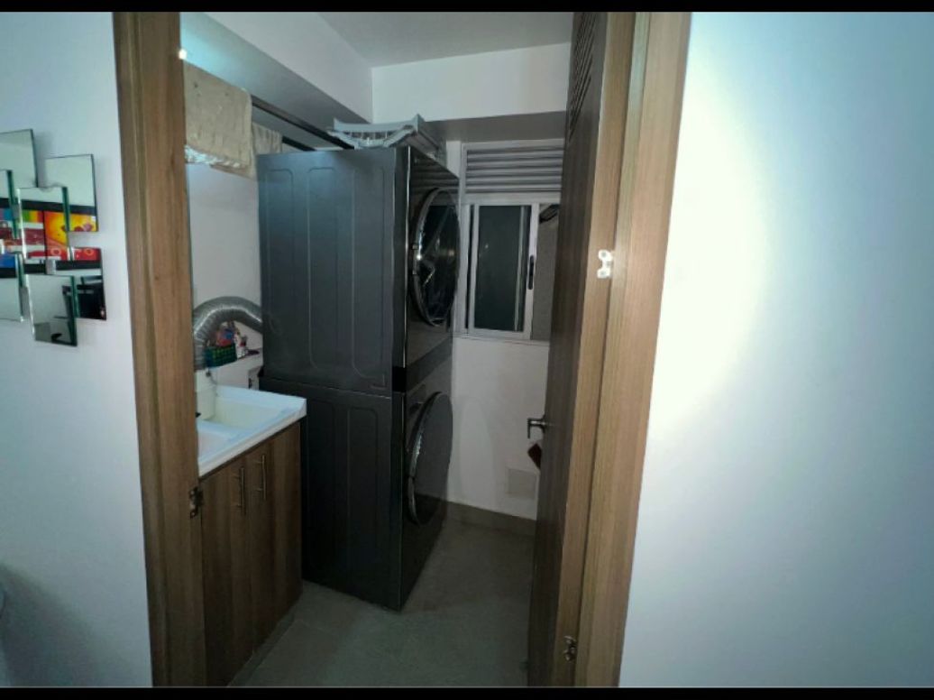 Apartamento de 3 alcobas en venta en Ub. Arboral, Bogotá, 77 m² · foto 8 de 20