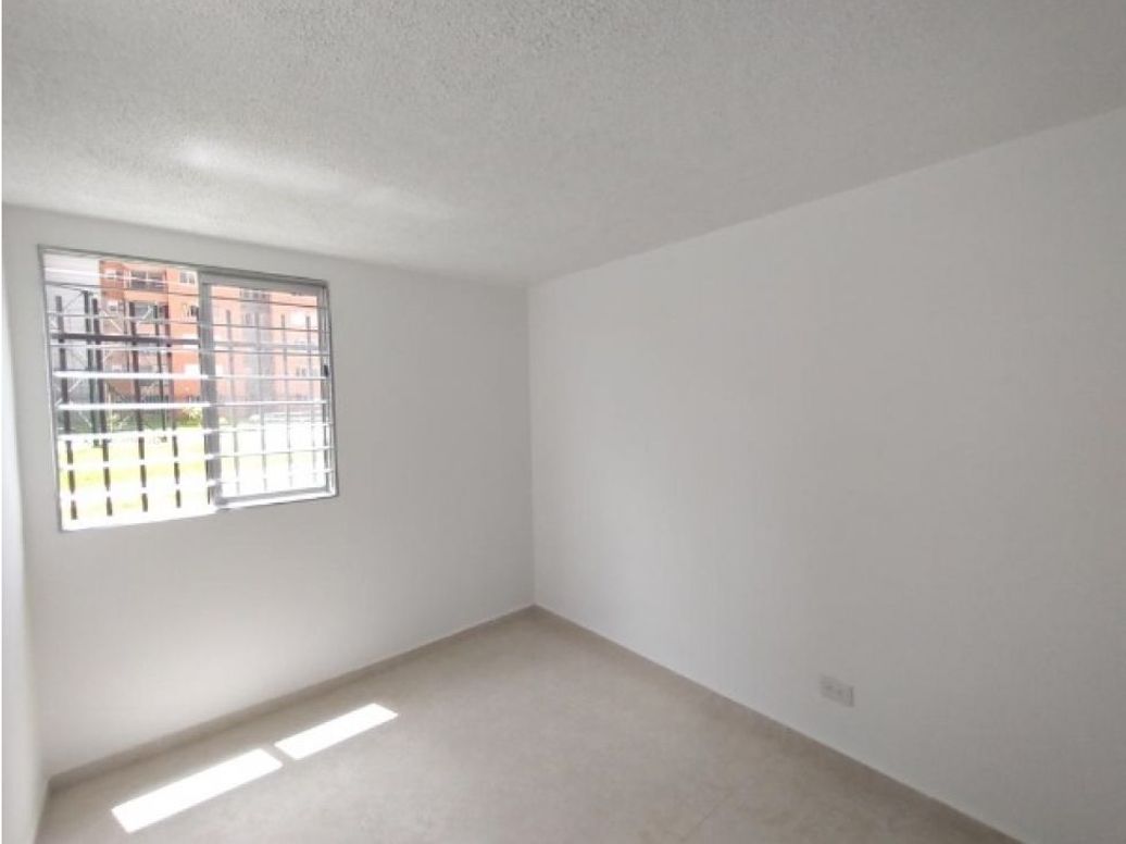 Apartamento de 3 alcobas en venta en Fontibón, Bogotá, 48 m² · foto 5 de 18