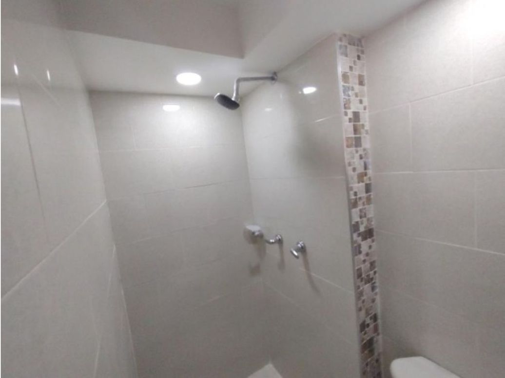Apartamento de 3 alcobas en venta en Fontibón, Bogotá, 48 m² · foto 9 de 18