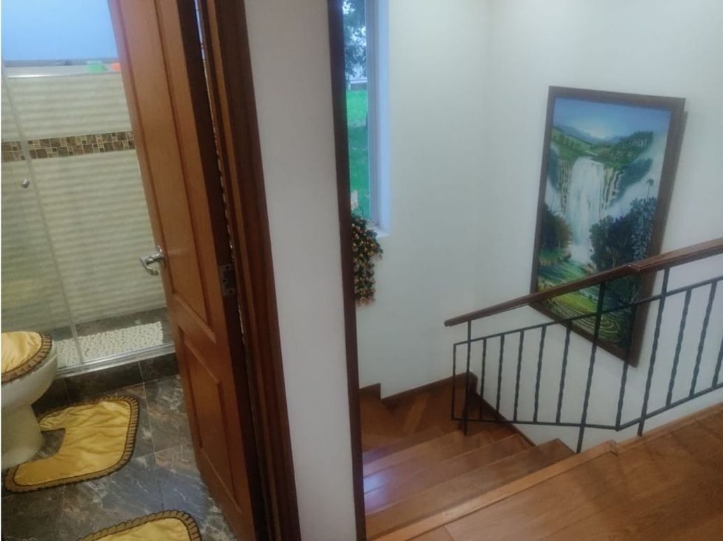 Casa de 5 alcobas en venta en Modelia, Bogotá, 351 m² · foto 19 de 20