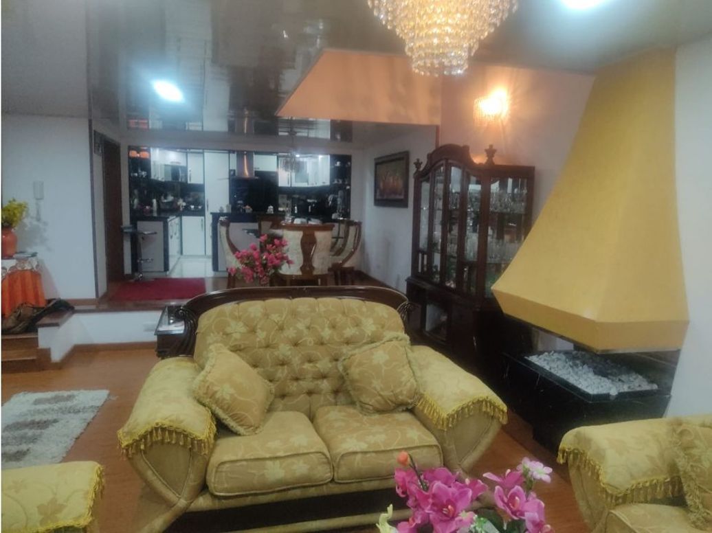 Casa de 5 alcobas en venta en Modelia, Bogotá, 351 m² · foto 16 de 20