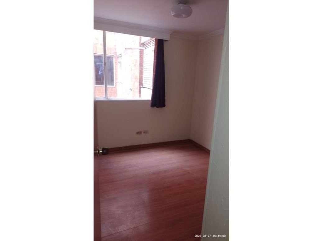 Apartamento de 3 alcobas en venta en Cedritos, Bogotá, 64 m² · foto 4 de 11