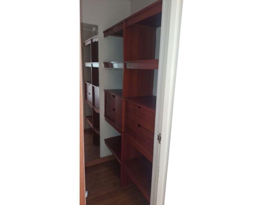 Apartamento de 3 alcobas en venta en Cedritos, Bogotá, 64 m² · foto 7 de 11