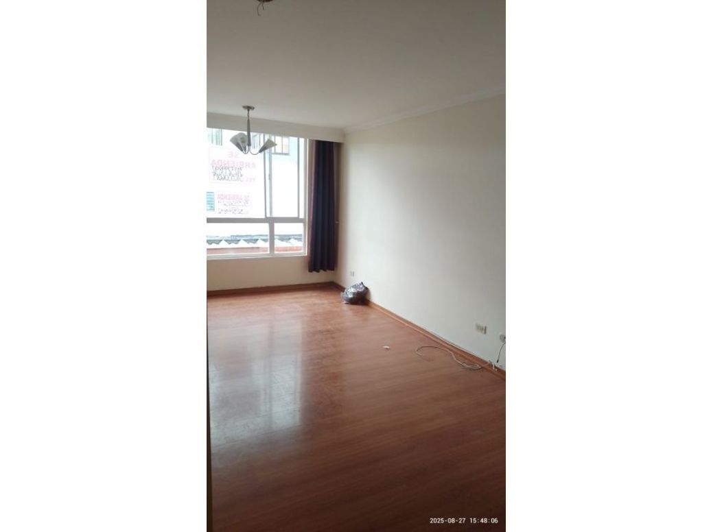 Apartamento de 3 alcobas en venta en Cedritos, Bogotá, 64 m² · foto 2 de 11