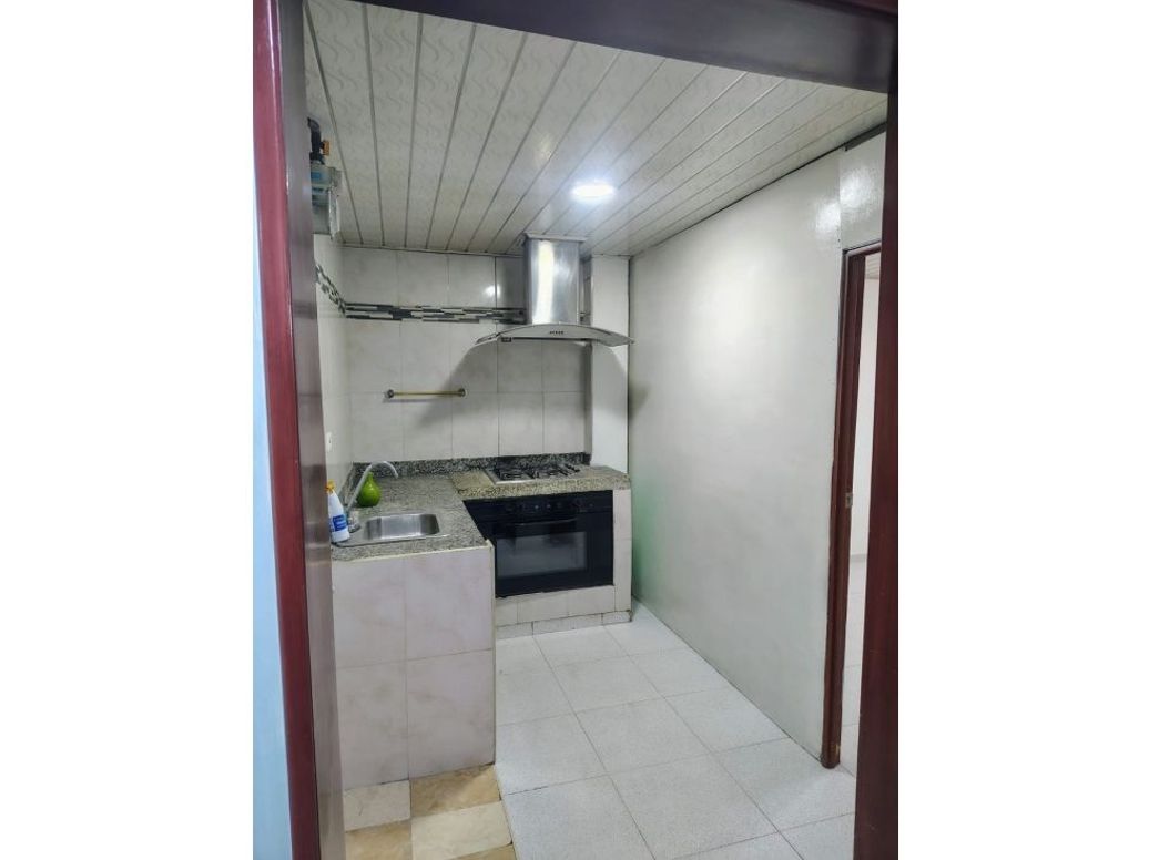 Casa de 10 alcobas en venta en San José, Bogotá, 72 m² · foto 15 de 20