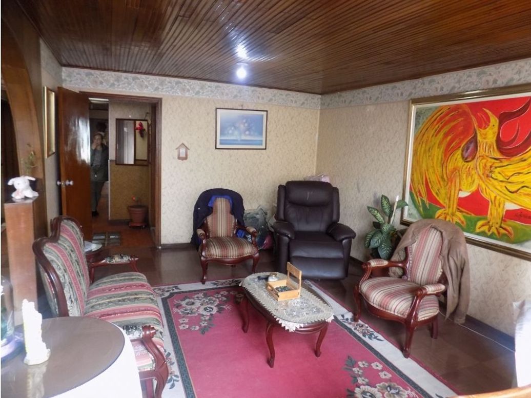 Casa de 3 alcobas en venta en San Gabriel, Bogotá, 140 m² · foto 2 de 18