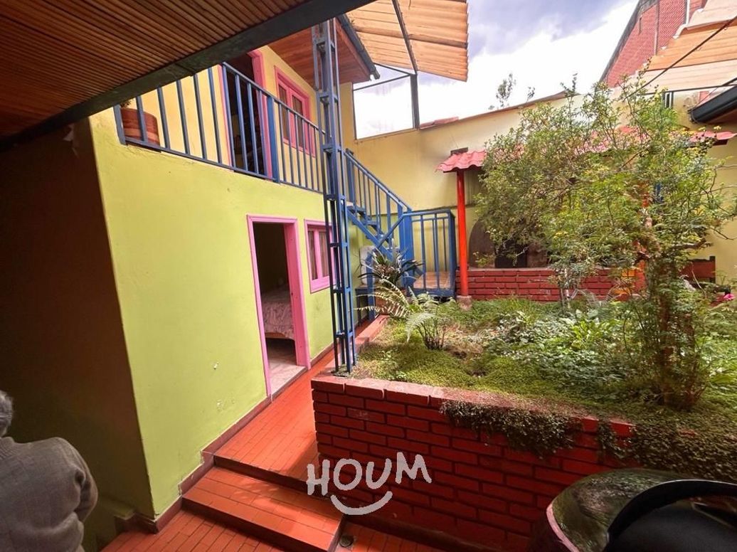 Casa de 8 alcobas en venta en Nueva Santa Fe, Bogotá, 279 m² · foto 12 de 16