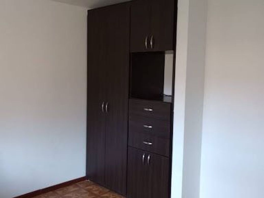 Apartamento de 3 alcobas en venta en Ciudad Kennedy Central, Bogotá, 76 m² · foto 15 de 16