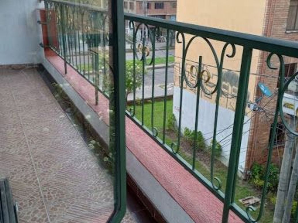 Apartamento de 3 alcobas en venta en Ciudad Kennedy Central, Bogotá, 76 m² · foto 8 de 16