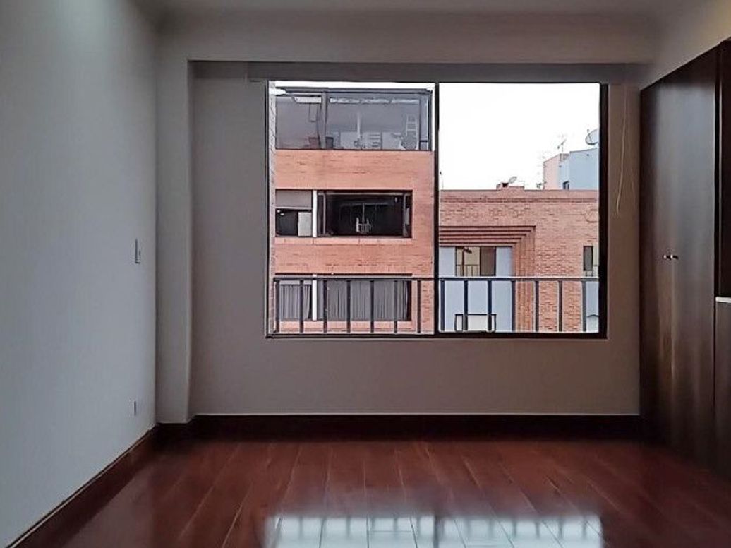 Apartamento de 3 alcobas en venta en Escuela De Infantería, Bogotá, 170 m² · foto 13 de 18