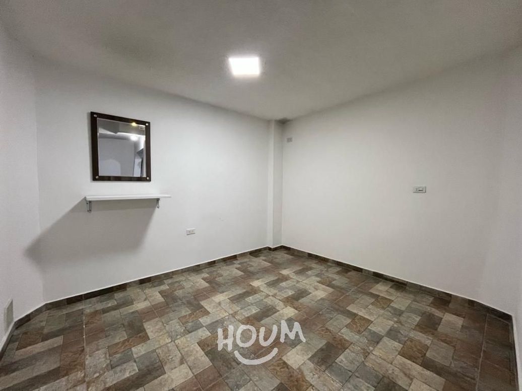 Casa de 6 alcobas en venta en Rincon Santo, Bogotá, 231 m² · foto 8 de 20