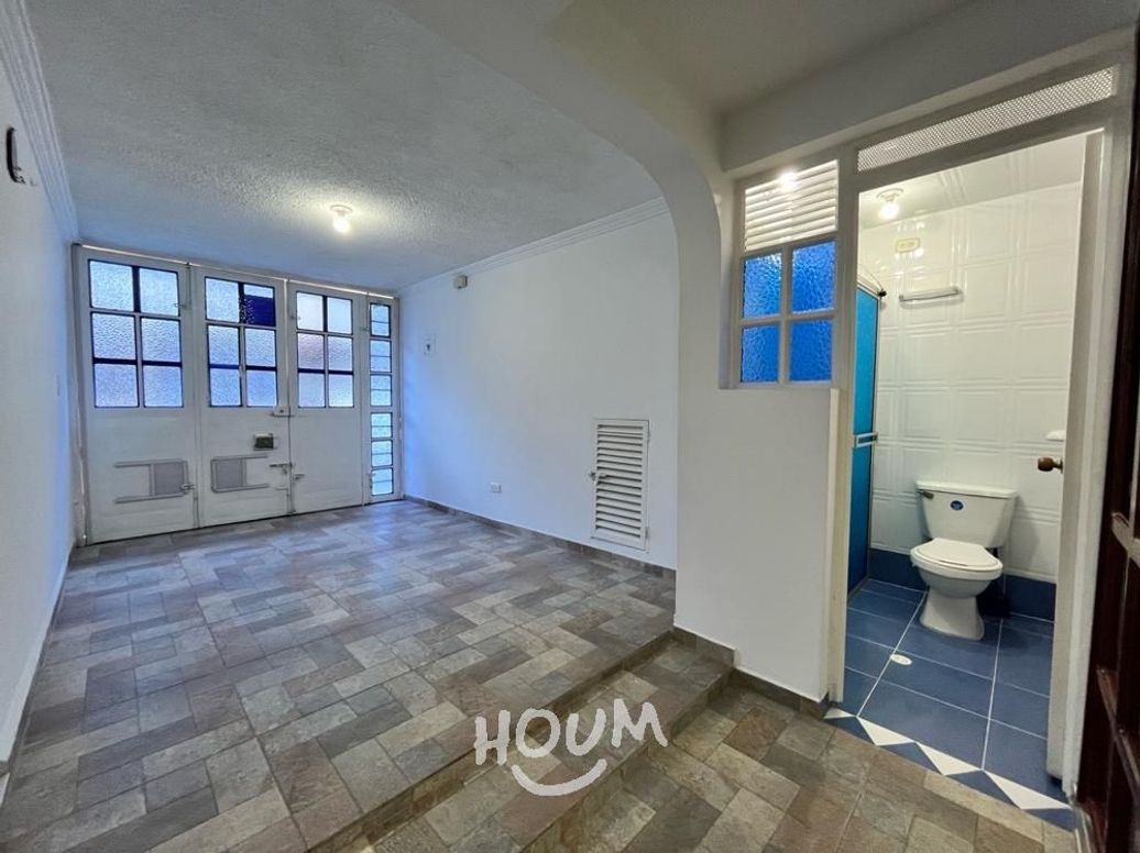 Casa de 6 alcobas en venta en Rincon Santo, Bogotá, 231 m² · foto 5 de 20