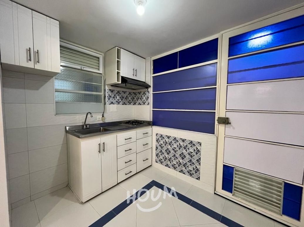 Casa de 6 alcobas en venta en Rincon Santo, Bogotá, 231 m² · foto 19 de 20