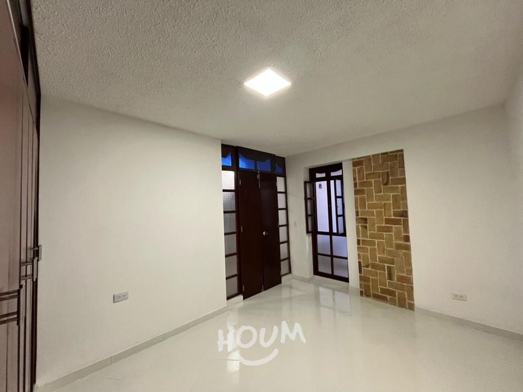 Casa de 6 alcobas en venta en Rincon Santo, Bogotá, 231 m² · foto 12 de 20