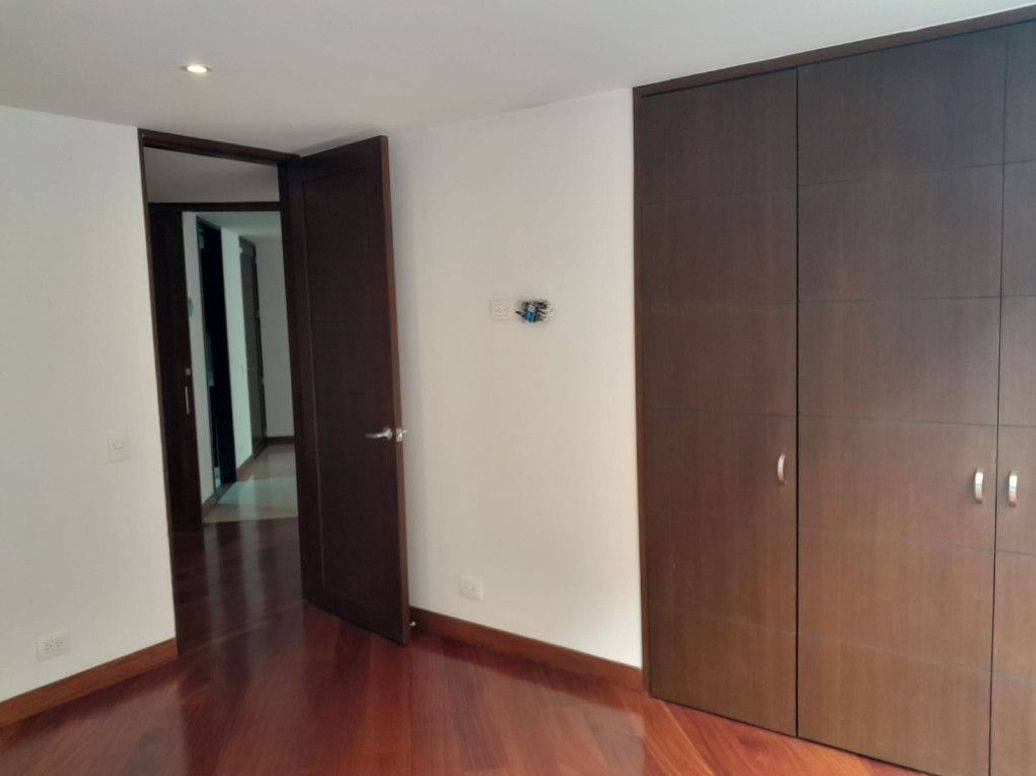 Apartamento de 4 alcobas en venta en Molinos Norte, Bogotá, 138 m² · foto 19 de 20