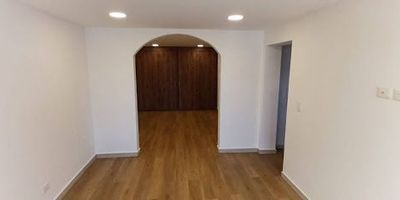 Apartamento ,tipo loft, completamente amoblado , con muy buenos acabados ,zona de universidades  ,oficinas ,sector seguro ,central .