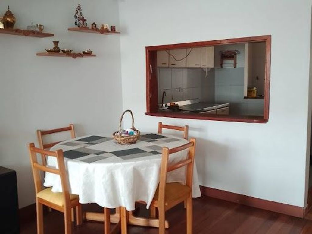 Casa de 11 alcobas en venta en Colón, Bogotá, 504 m² · foto 4 de 20