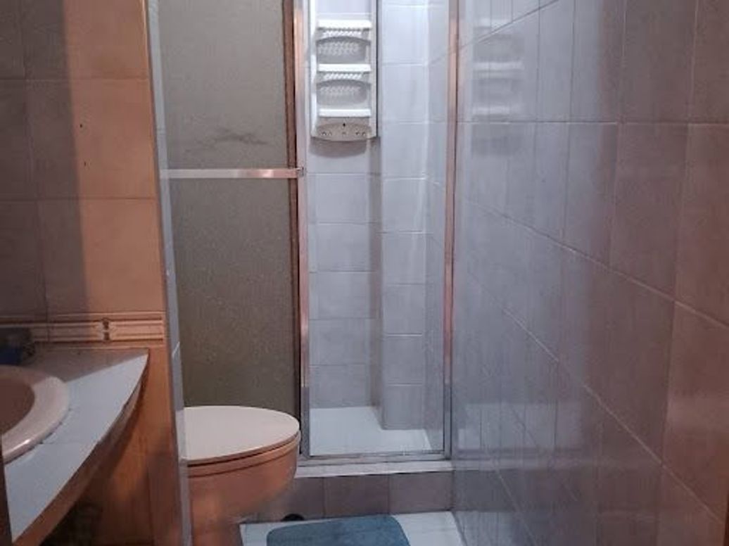 Casa de 11 alcobas en venta en Colón, Bogotá, 504 m² · foto 9 de 20