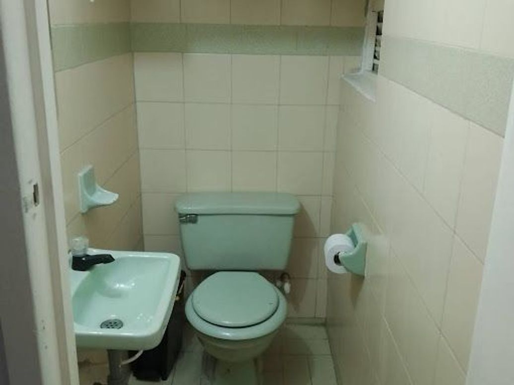 Casa de 11 alcobas en venta en Colón, Bogotá, 504 m² · foto 19 de 20