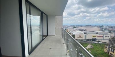 ? APARTAMENTO TACUARA – EN VENTA? Área construida:105.61 m²✅ Distribución interna:* Sala – comedor* Cocina integral* Área de ropas* Hall de alcobas* Balcón* 2 habitaciones auxiliares con clóset* 1 baño social* Alcoba principal con vestier y baño privado? Parqueadero: Ubicado en sótano 4, con vista hacia la carrera 14.? Valor administración: $366.800? Precio de venta: $580.000.000