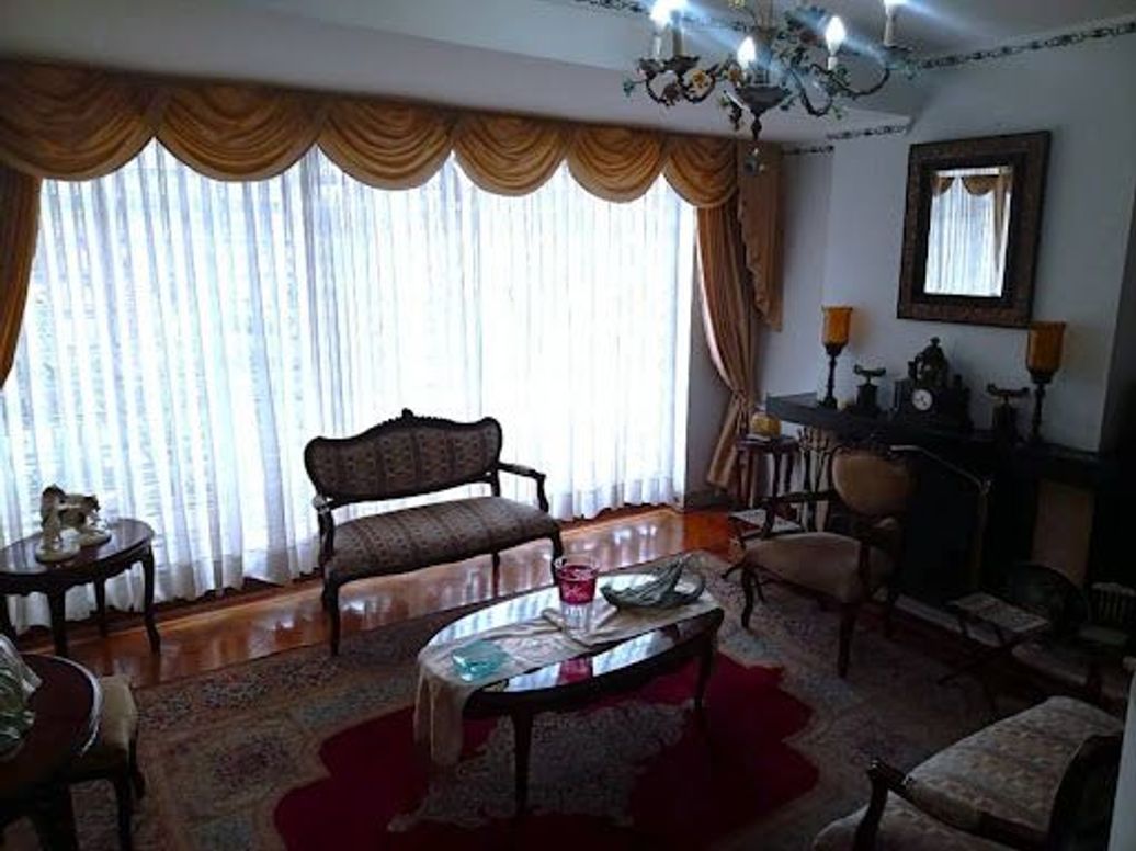 Casa de 4 alcobas en venta en La Soledad, Bogotá, 300 m² · foto 8 de 20
