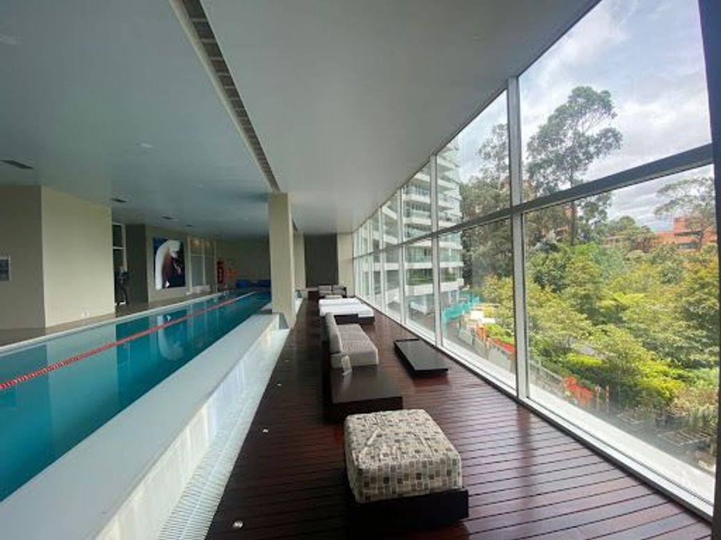 Apartamento de 4 alcobas en venta en Los Rosales, Bogotá, 427 m² · foto 18 de 20