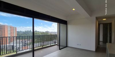 Apartamento de 2 alcobas en venta en Barro Blanco – Rionegro

lockybroker.com – Código: 19805

¡Vive rodeado de naturaleza y bienestar en Barro Blanco! 
Este moderno apartamento de 59 m² ubicado en unidad Cerrada, estrato 4, cuenta con:

 2 alcobas

 2 baños

 Balcón

 1 parqueadero + cuarto útil

Zonas sociales exclusivas:
 Gimnasio
 Zona húmeda (turco)
 Salón social
 Club House
 Parque privado con senderos, áreas para deportes y meditación
 Bosques frutales
 Zonas para mascotas
 Juegos infantiles

 Sector: Barro Blanco – Rionegro
 Área construida: 59 m²
 Precio de venta: $518.000.000
 Administración: $260.000

 Puntos de referencia cercanos:

Aeropuerto Internacional José María Córdova

Centro Comercial San Nicolás

Hospital San Juan de Dios

Universidad Católica de Oriente

Parque Principal de Rionegro

Parque San Antonio de Pereira

Centro Comercial Rionegro Plaza

Homecenter Rionegro

¡Agenda tu cita hoy mismo y descubre tu nuevo hogar!

LOCKY BROKER
Oriente Antioqueño
 WhatsApp: 310 446 4612
 www.lockybroker.com
 contacto@lockybroker.com