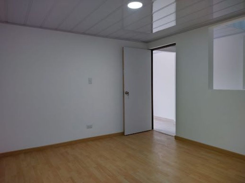 Casa de 9 alcobas en venta en Quiroga, Bogotá, 136 m² · foto 12 de 20