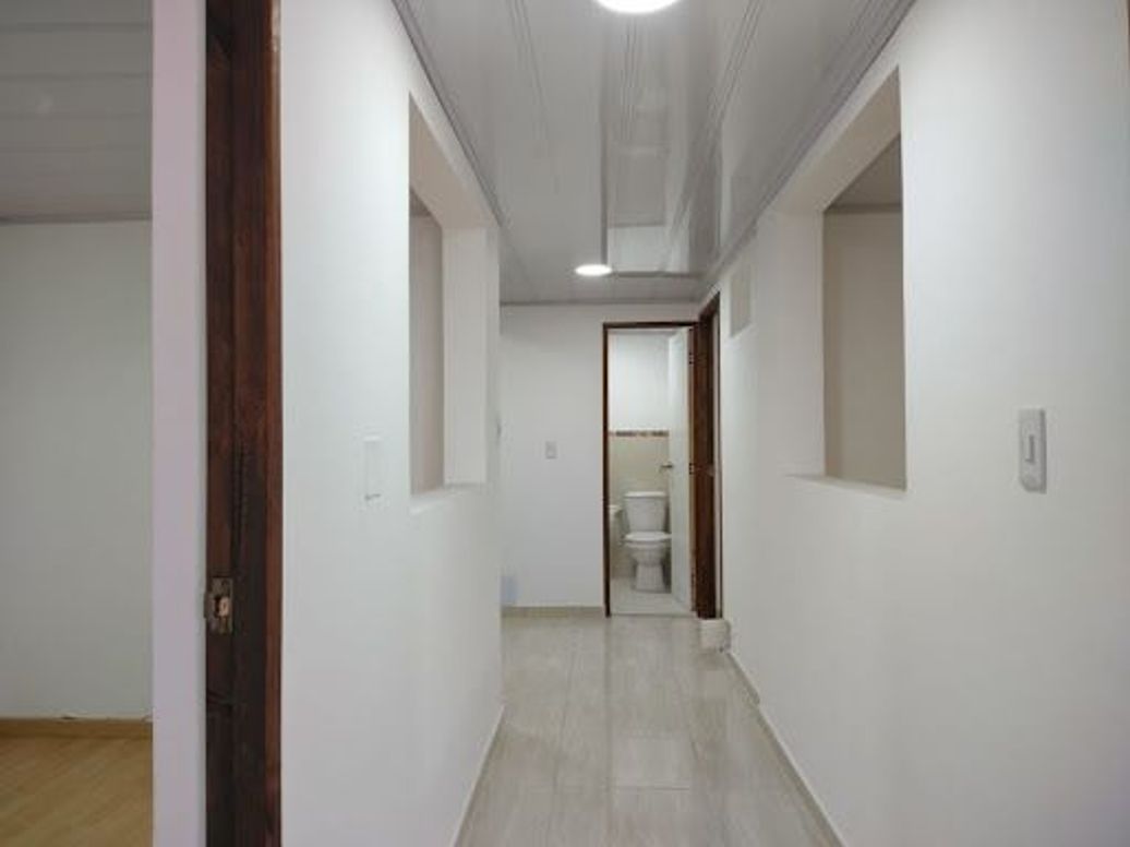 Casa de 9 alcobas en venta en Quiroga, Bogotá, 136 m² · foto 2 de 20