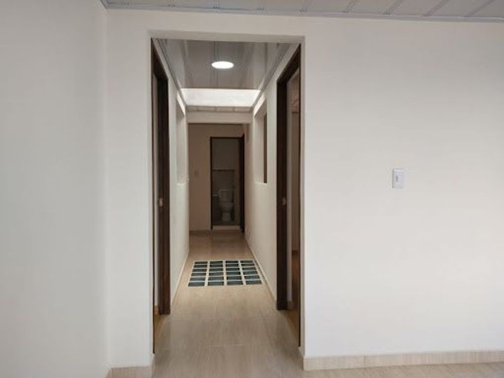 Casa de 9 alcobas en venta en Quiroga, Bogotá, 136 m² · foto 14 de 20