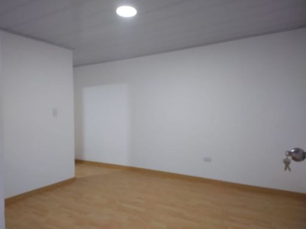 Casa de 9 alcobas en venta en Quiroga, Bogotá, 136 m² · foto 13 de 20