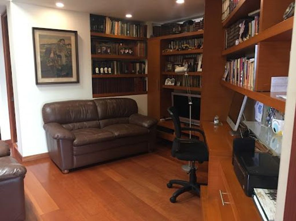 Apartamento de 3 alcobas en venta en Colina Campestre, Bogotá, 216 m² · foto 5 de 19