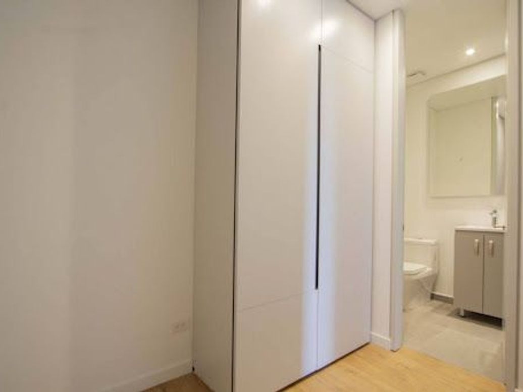 Apartamento de 3 alcobas en venta en La Cabrera, Bogotá, 242 m² · foto 12 de 20