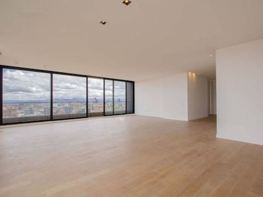 Apartamento de 3 alcobas en venta en La Cabrera, Bogotá, 242 m² · foto 5 de 20